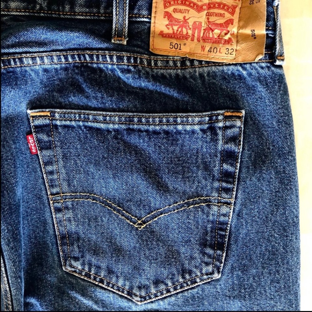 40Wx32L Levi’s 501 Blue Jeans